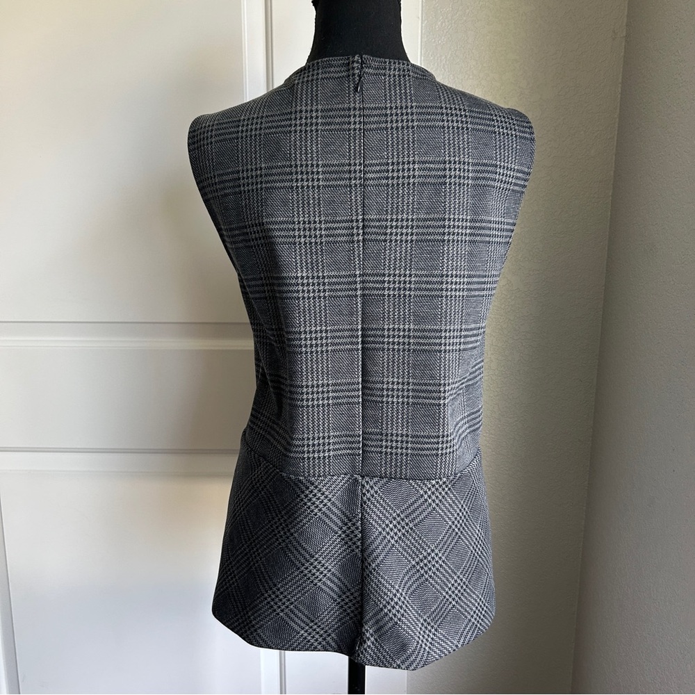 NWT Ann Taylor Checkered Sleeveless Top - Picture 3 of 4